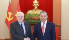 Tập đoàn FedEx muốn mở rộng kinh doanh tại Việt Nam